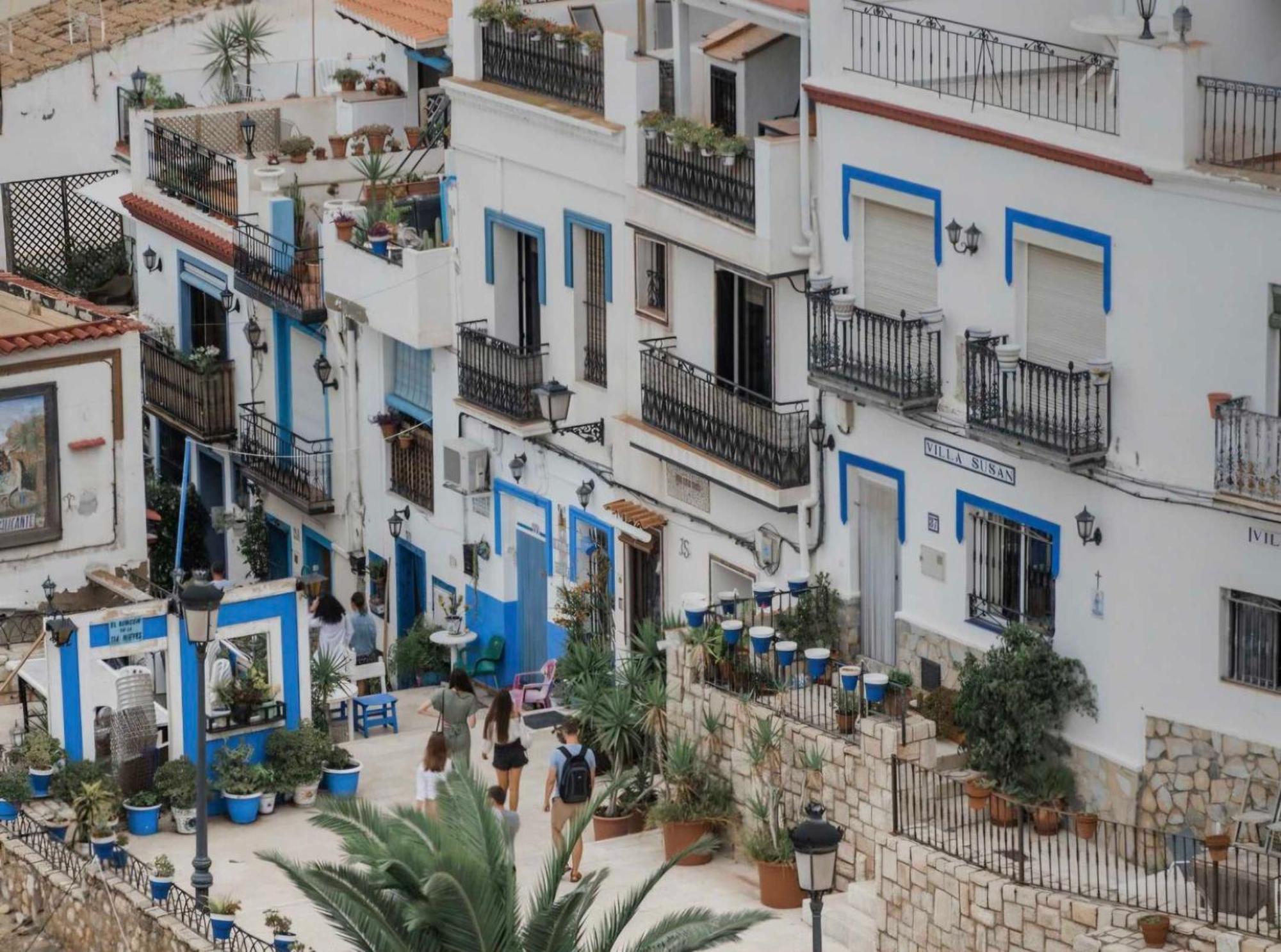 Suncastle Apartamentos Alicante -With Sunny Rooftop Terrace And Barbecue Eksteriør bilde
